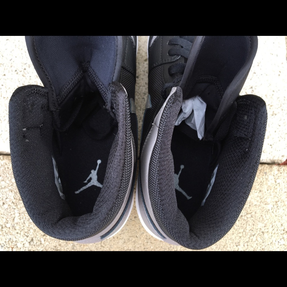 Nike AirJordan Retro 1 TD Mid Football Cleats - Picture 6 of 8